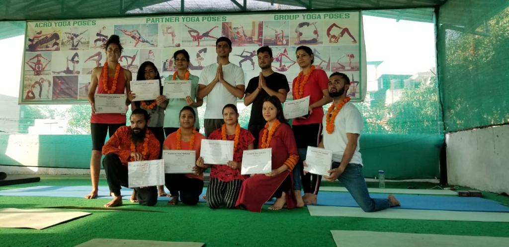 Find Your Balance: Yoga Classes in Dehradun with Kunwar Yoga